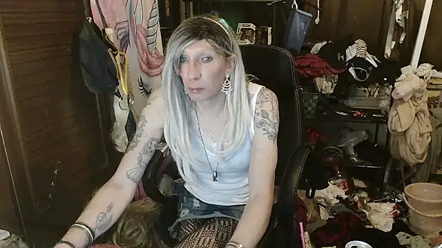 Ombeline1 online show from 15, 1, 2026