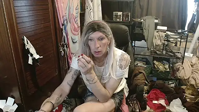 Ombeline1 online show from 24, 5, 2026