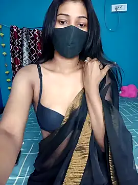 Snapshot of Triha_18 chatting on 27, 12, 2024 Triha 18 online show from 27, 12, 2024