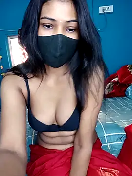 Snapshot of Triha_18 chatting on 17, 2, 2025 Triha 18 online show from 17, 2, 2025
