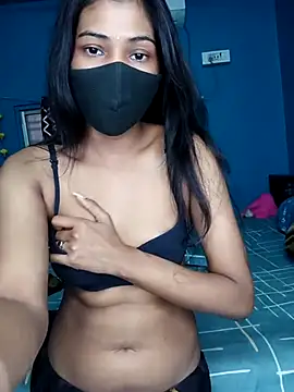 Snapshot of Triha_18 chatting on 20, 2, 2025 Triha 18 online show from 20, 2, 2025