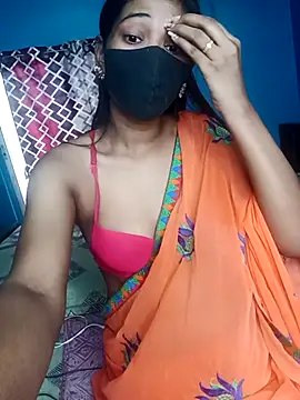 Snapshot of Triha_18 chatting on 29, 9, 2025 Triha 18 online show from 29, 9, 2025
