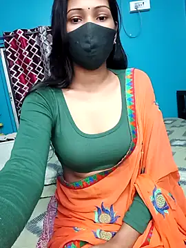 Snapshot of Triha_18 chatting on 11, 10, 2025 Triha 18 online show from 11, 10, 2025