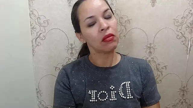 Snapshot of Lizeth_Bels chatting on 17, 1, 2025 Lizeth Bels online show from 17, 1, 2025