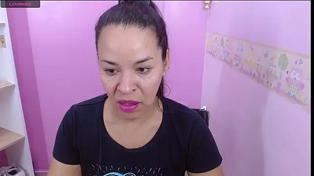 Snapshot of Lizeth_Bels chatting on 19, 1, 2025 Lizeth Bels online show from 19, 1, 2025