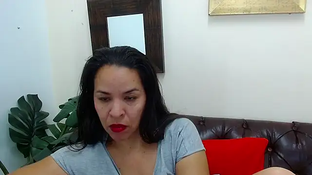 Snapshot of Lizeth_Bels chatting on 12, 3, 2025 Lizeth Bels online show from 12, 3, 2025