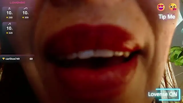 Snapshot of Lizeth_Bels chatting on 28, 4, 2026 Lizeth Bels online show from 28, 4, 2026