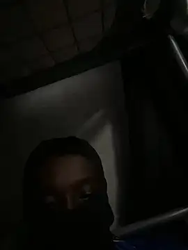 Snapshot of elninoblacko chatting on 9, 1, 2025 elninoblacko online show from 9, 1, 2025