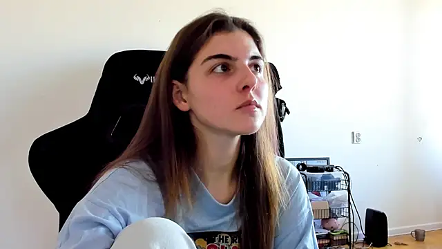 emmamurrr online show from 1, 10, 2025