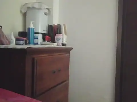 Snapshot of Nuttysub chatting on 11, 6, 2026 Nuttysub online show from 11, 6, 2026