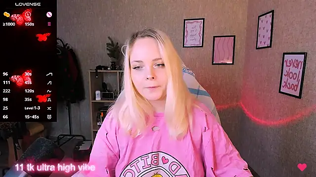 Snapshot of flower_sarah_ chatting on 4, 3, 2025 flower sarah online show from 4, 3, 2025
