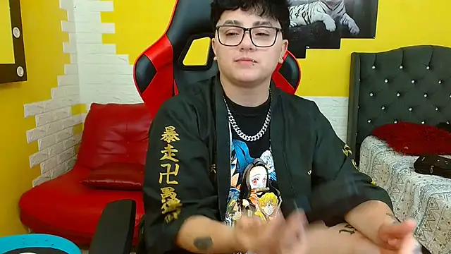 isabeautyx19 online show from 15, 10, 2025