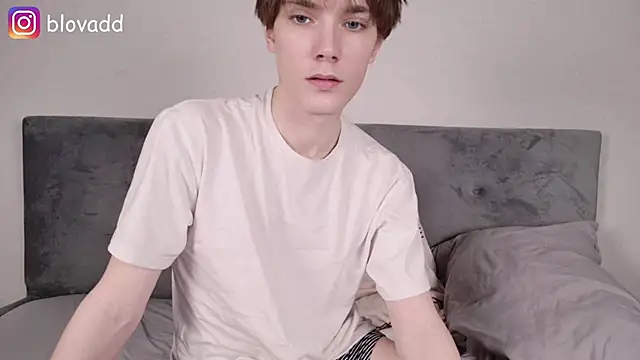 callmenineoneseven online show from 3, 4, 2026