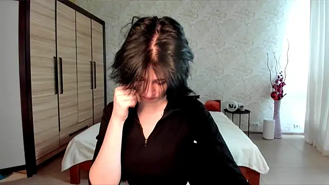 JulisSweet online show from 19, 1, 2025