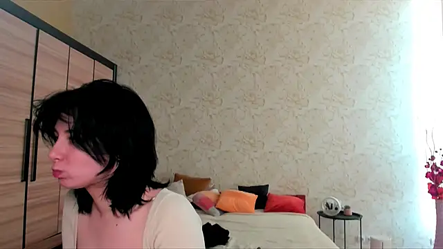 JulisSweet online show from 9, 2, 2025