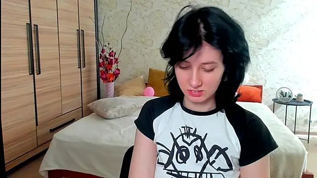 JulisSweet online show from 15, 3, 2025