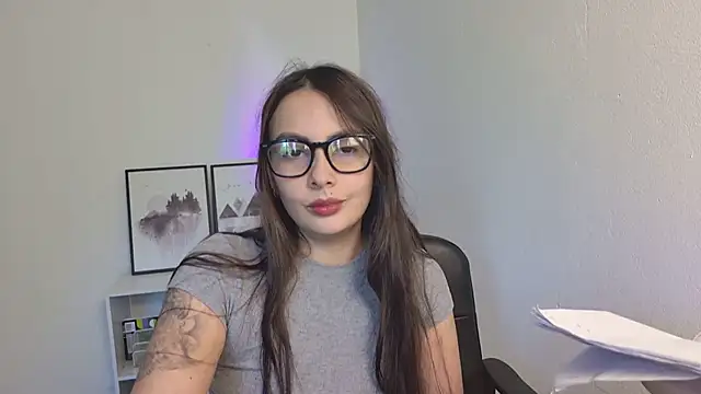 lalawhitte online show from 16, 7, 2026