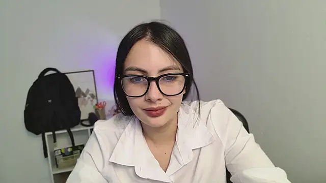 lalawhitte online show from 22, 7, 2026