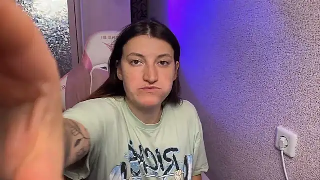 Snapshot of Katrin__kiss chatting on 22, 4, 2026 Katrin kiss online show from 22, 4, 2026