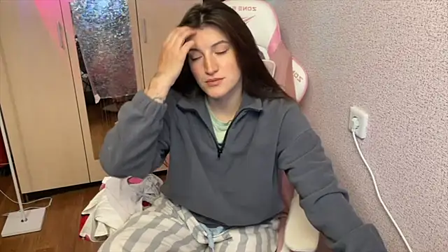 Snapshot of Katrin__kiss chatting on 24, 4, 2026 Katrin kiss online show from 24, 4, 2026