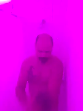 KrazyLegz online show from 4, 12, 2024