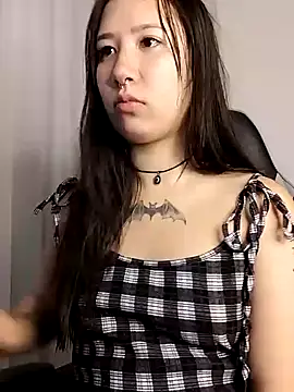 Japabaixinha online show from 1, 2, 2025