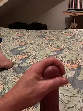 LivingLegend1978 online show from 1, 10, 2025