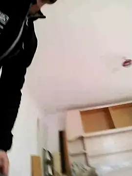 Snapshot of LOREDAN1 chatting on 28, 2, 2025 LOREDAN1 online show from 28, 2, 2025