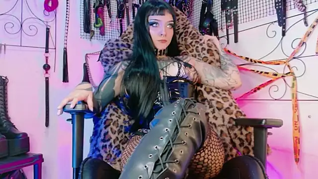 Snapshot of Agatha_BDSM chatting on 30, 4, 2026 Agatha BDSM online show from 30, 4, 2026