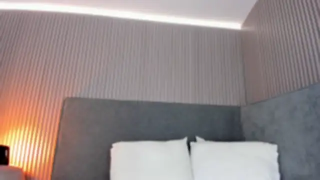 emelie 89 online show from 19, 12, 2025