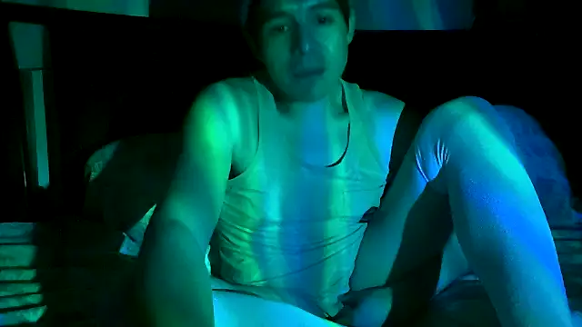 Snapshot of CloudyBoy_Toy chatting on 5, 3, 2025 CloudyBoy Toy online show from 5, 3, 2025