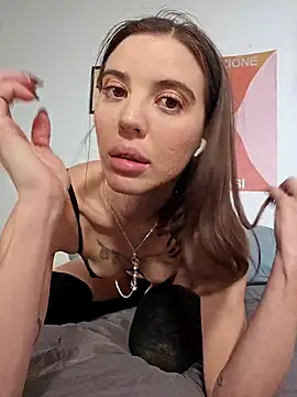 Snapshot of licoricepizza chatting on 13, 10, 2025 licoricepizza online show from 13, 10, 2025