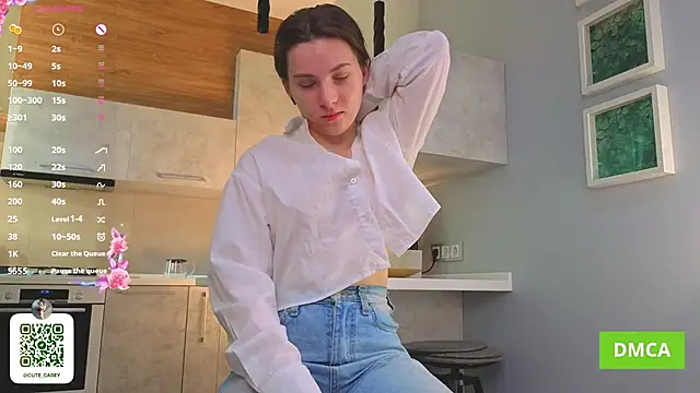 Snapshot of DonnaBurkee chatting on 11, 10, 2025 DonnaBurkee online show from 11, 10, 2025