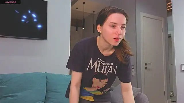 Snapshot of DonnaBurkee chatting on 21, 11, 2025 DonnaBurkee online show from 21, 11, 2025