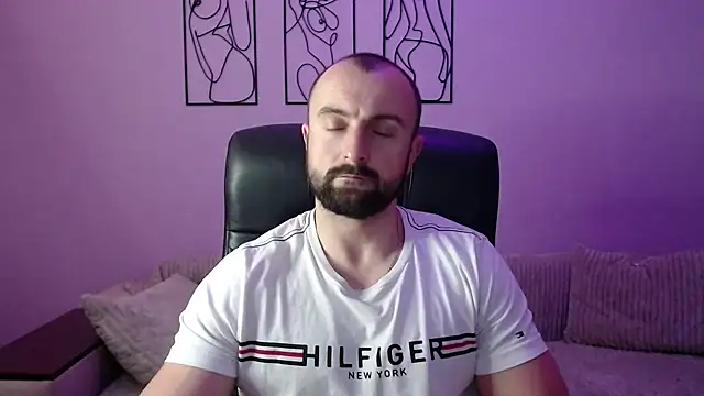 brindlefly6969 online show from 3, 11, 2025