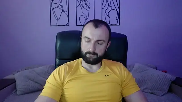 brindlefly6969 online show from 16, 5, 2026