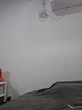 Iliketocooksquirt25 online show from 20, 9, 2025