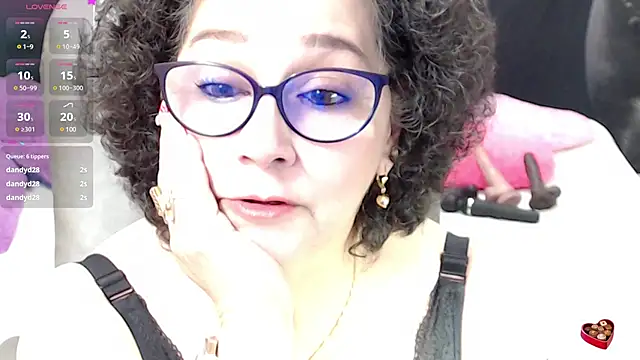 cataleya mom online show from 4, 3, 2025