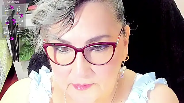 cataleya mom online show from 4, 12, 2025