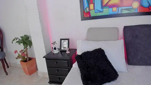 Snapshot of Jessica_Herrera_ chatting on 18, 11, 2025 Jessica Herrera online show from 18, 11, 2025