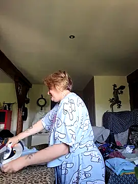 lady charlyne online show from 5, 5, 2026