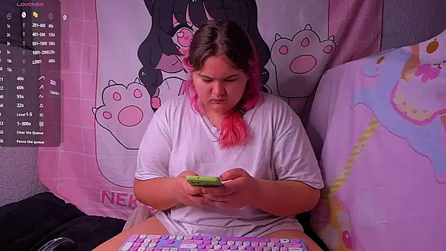 Snapshot of Freakcute_ chatting on 9, 12, 2024 Freakcute  online show from 9, 12, 2024