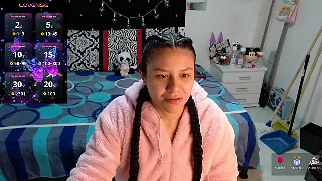 soniafuckboobs online show from 10, 3, 2026