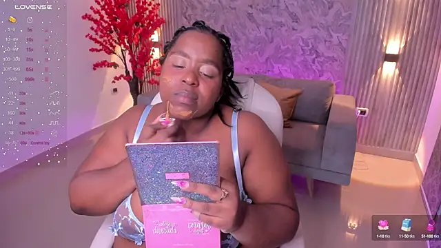 Snapshot of Rebeka_spencer chatting on 11, 3, 2025 Rebeka spencer online show from 11, 3, 2025