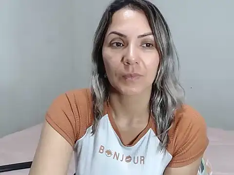 Chantal hott online show from 15, 1, 2025