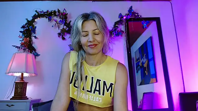 Snapshot of alana_valdiri chatting on 29, 12, 2024 alana valdiri online show from 29, 12, 2024