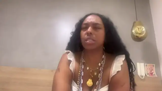 ChocolateCakeQueen online show from 17, 4, 2026