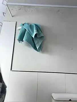 hannahb-e online show from 19, 1, 2025