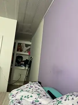 hannahb-e online show from 31, 1, 2025