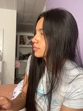 hannahb-e online show from 4, 2, 2025